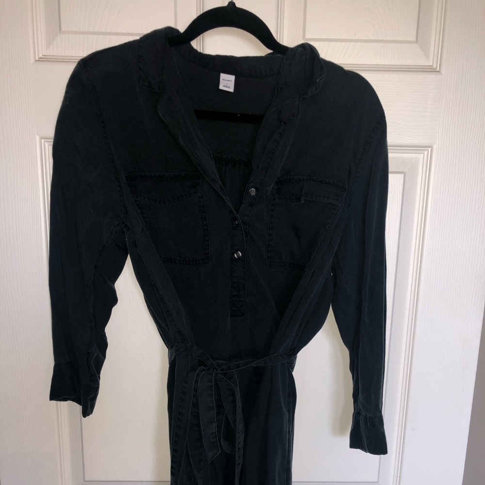 Old navy black shirt dress